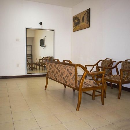 בלנגודה Chamaya Holiday Inn מראה חיצוני תמונה
